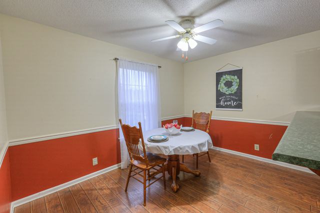 217 Amanda Dr, Bell Buckle, TN 37020