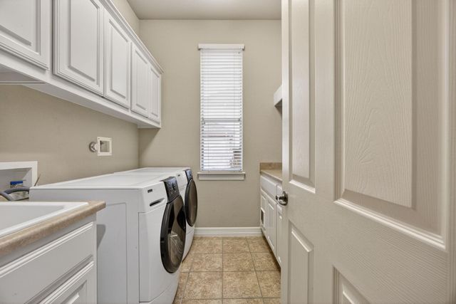 10500 Avery Club DR 10, Austin, TX 78717