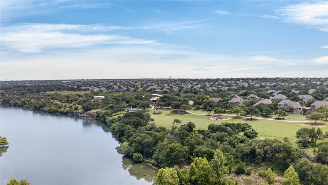 10500 Avery Club DR 10, Austin, TX 78717