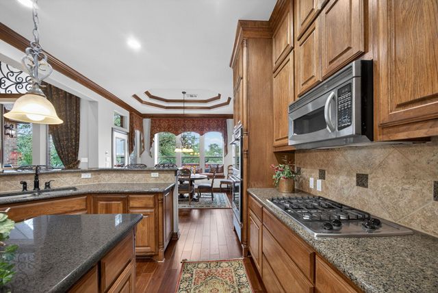 10500 Avery Club DR 10, Austin, TX 78717