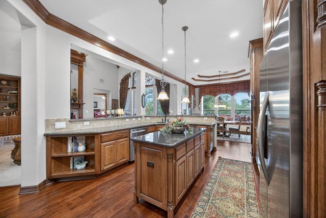10500 Avery Club DR 10, Austin, TX 78717
