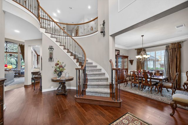 10500 Avery Club DR 10, Austin, TX 78717