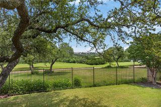 10500 Avery Club DR 10, Austin, TX 78717
