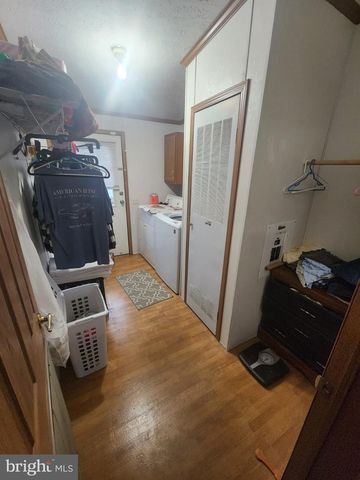 305 TEXAS AVE, Williamstown, NJ 08094