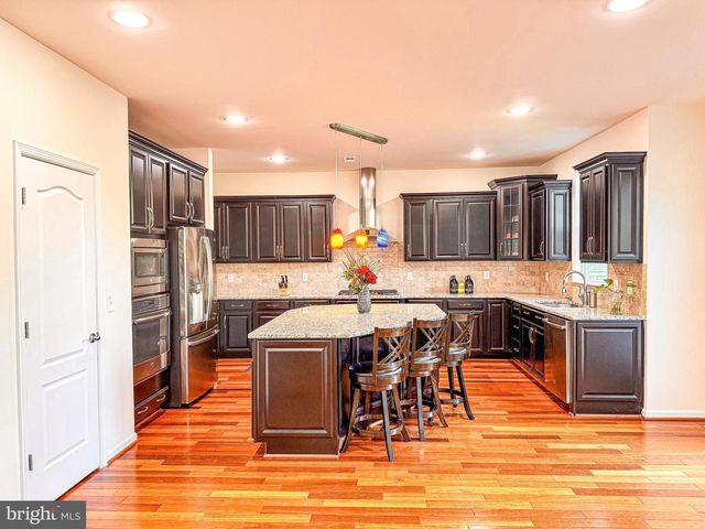 23612 RICHLAND GROVE DR, Brambleton, VA 20148