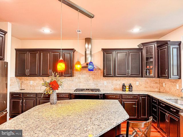 23612 RICHLAND GROVE DR, Brambleton, VA 20148