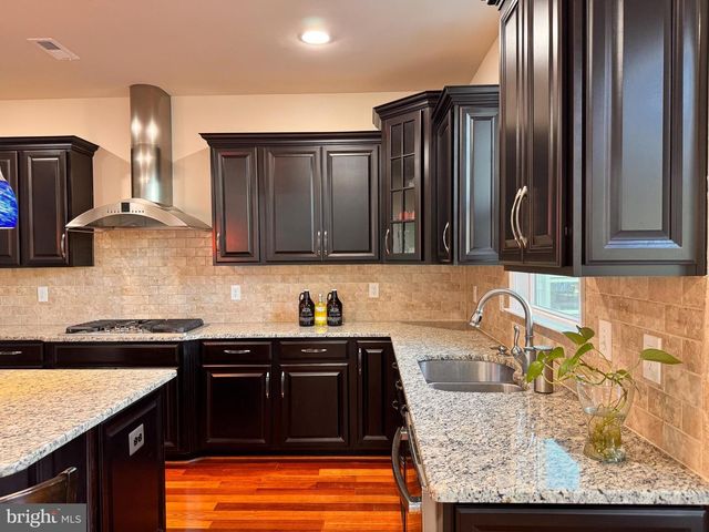 23612 RICHLAND GROVE DR, Brambleton, VA 20148
