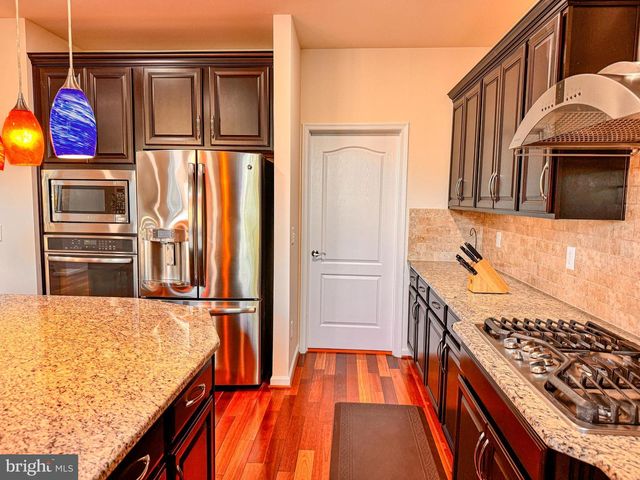 23612 RICHLAND GROVE DR, Brambleton, VA 20148