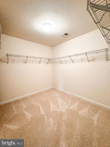 23612 RICHLAND GROVE DR, Brambleton, VA 20148