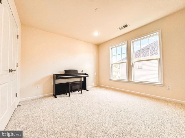 23612 RICHLAND GROVE DR, Brambleton, VA 20148