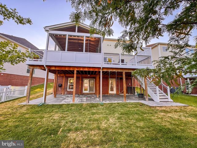 23612 RICHLAND GROVE DR, Brambleton, VA 20148