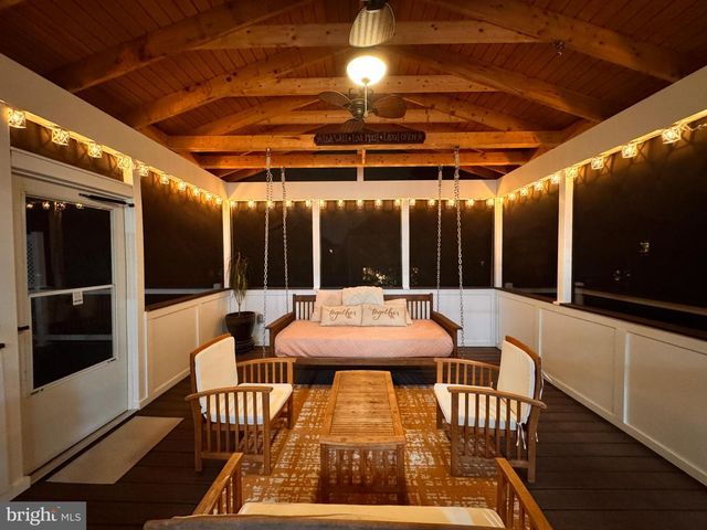 23612 RICHLAND GROVE DR, Brambleton, VA 20148