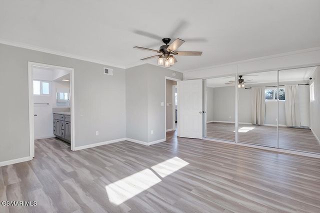 896 Moffatt Circle, Simi Valley, CA 93065