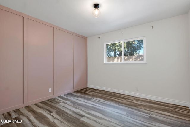 896 Moffatt Circle, Simi Valley, CA 93065