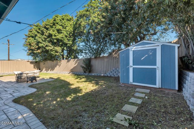 896 Moffatt Circle, Simi Valley, CA 93065