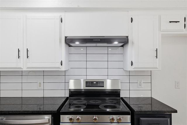 1212 Ridgecrest Road, Edmond, OK 73013