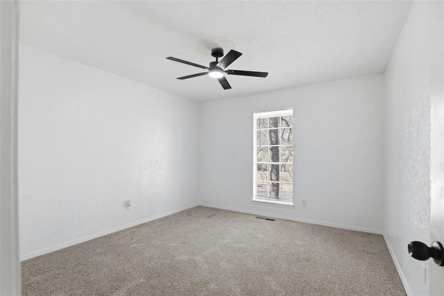 1212 Ridgecrest Road, Edmond, OK 73013