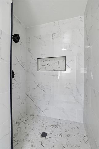 1212 Ridgecrest Road, Edmond, OK 73013