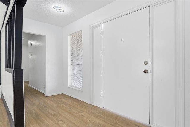 1212 Ridgecrest Road, Edmond, OK 73013