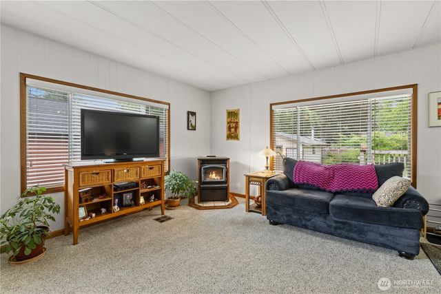 605 1st Avenue W, Gold Bar, WA 98251