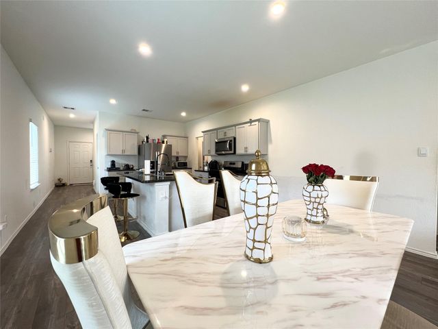5226 Castlebury Meadows Drive, Spring, TX 77373