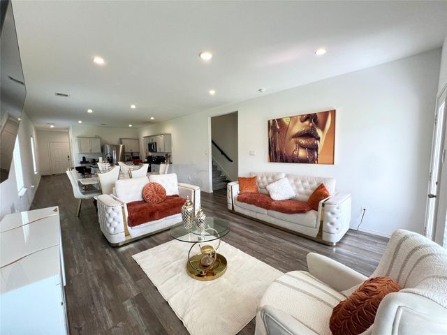 5226 Castlebury Meadows Drive, Spring, TX 77373