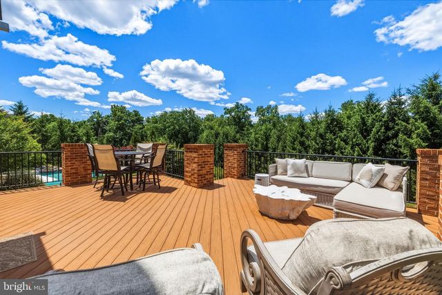 1005 COACHFORD CT, Lutherville Timonium, MD 21093