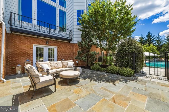 1005 COACHFORD CT, Lutherville Timonium, MD 21093