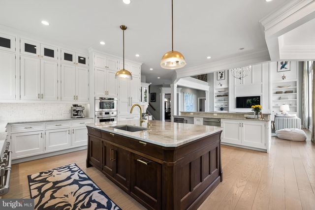 1005 COACHFORD CT, Lutherville Timonium, MD 21093