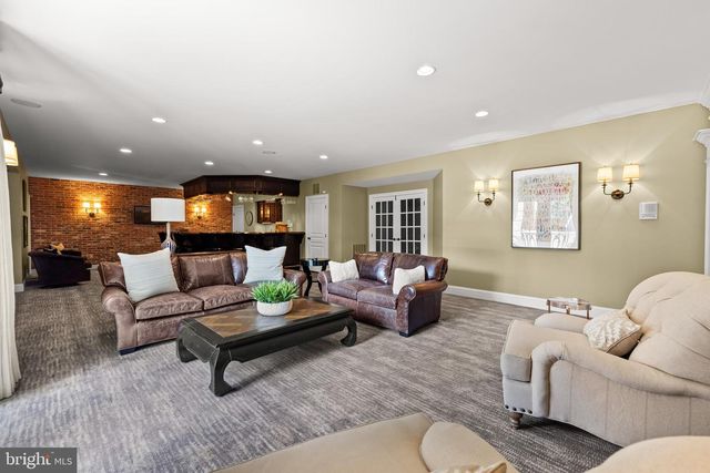 1005 COACHFORD CT, Lutherville Timonium, MD 21093