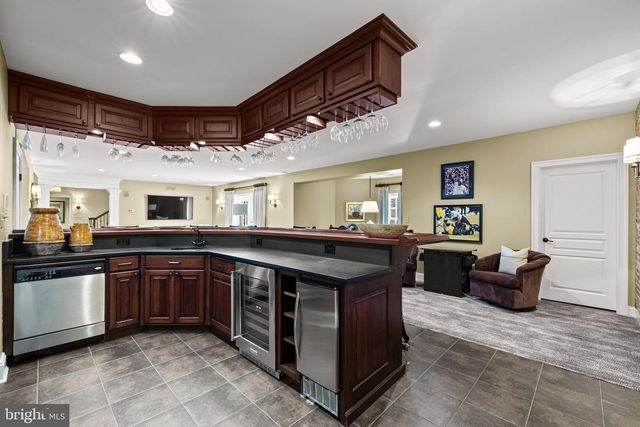 1005 COACHFORD CT, Lutherville Timonium, MD 21093