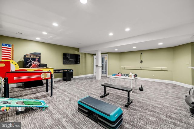 1005 COACHFORD CT, Lutherville Timonium, MD 21093