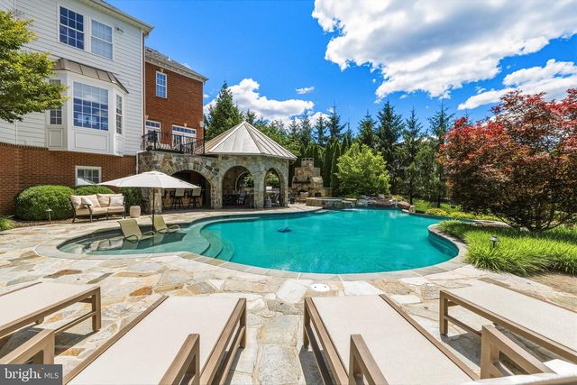 1005 COACHFORD CT, Lutherville Timonium, MD 21093