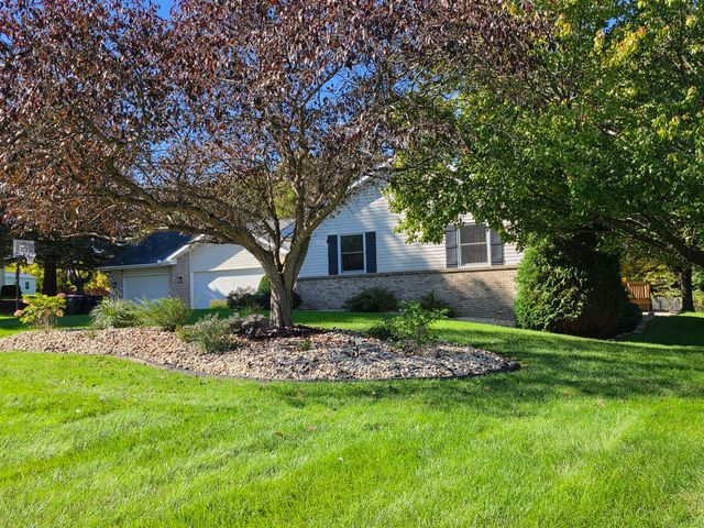 6775 Skyview Trail, Roscoe, IL 61073