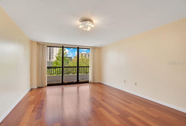 530 E CENTRAL BOULEVARD 406, Orlando, FL 32801