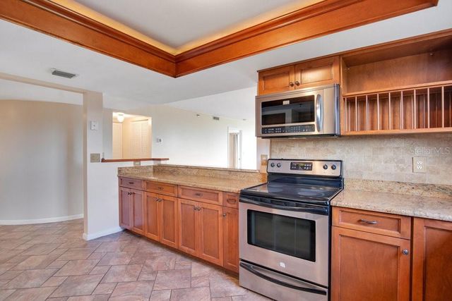 530 E CENTRAL BOULEVARD 406, Orlando, FL 32801