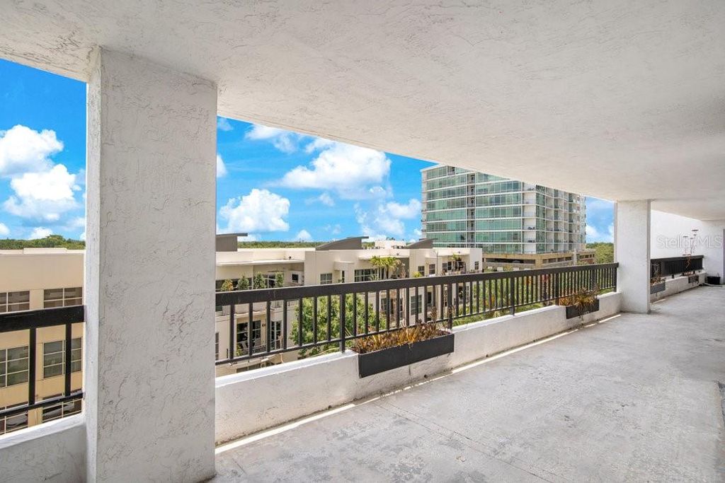 530 E CENTRAL BOULEVARD 406, Orlando, FL 32801