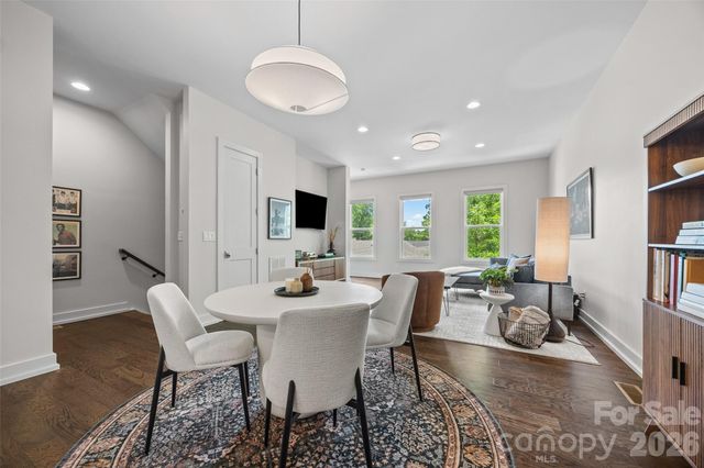 4017 Plaza Row Court, Charlotte, NC 28205