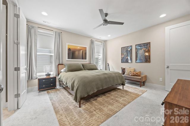 4017 Plaza Row Court, Charlotte, NC 28205