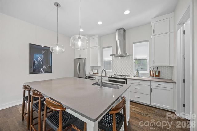 4017 Plaza Row Court, Charlotte, NC 28205