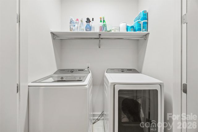 4017 Plaza Row Court, Charlotte, NC 28205