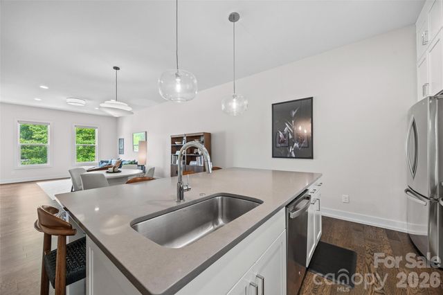 4017 Plaza Row Court, Charlotte, NC 28205