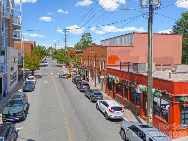 4017 Plaza Row Court, Charlotte, NC 28205