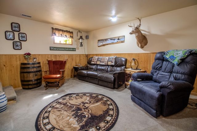 3405 N 700 E, Grovertown, IN 46531