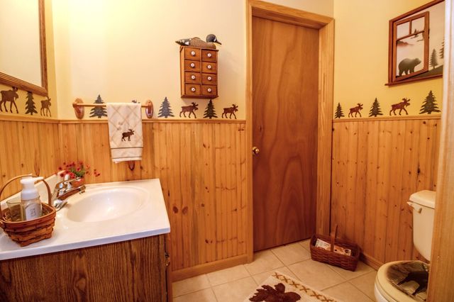 3405 N 700 E, Grovertown, IN 46531