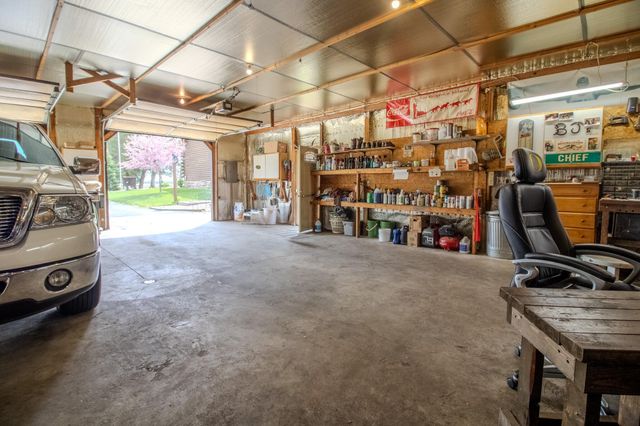 3405 N 700 E, Grovertown, IN 46531