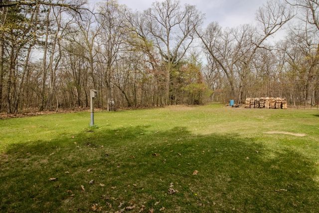 3405 N 700 E, Grovertown, IN 46531