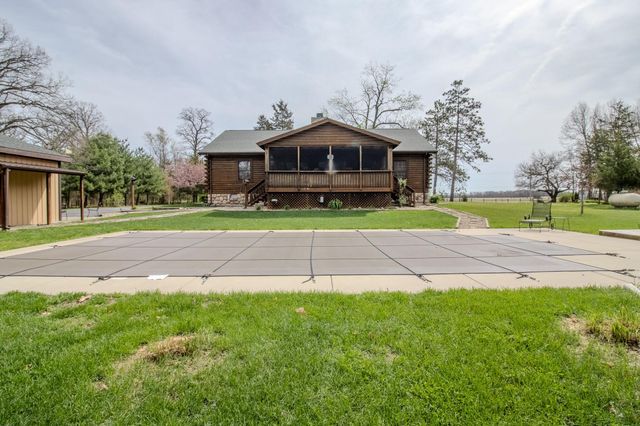 3405 N 700 E, Grovertown, IN 46531