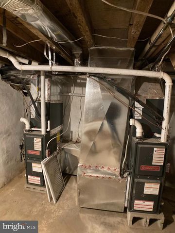 1950 CLARENCE ST, Philadelphia, PA 19134