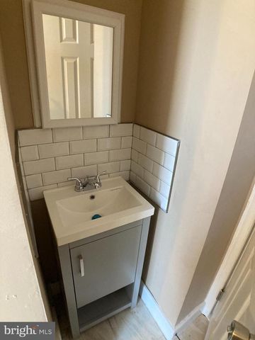 1950 CLARENCE ST, Philadelphia, PA 19134